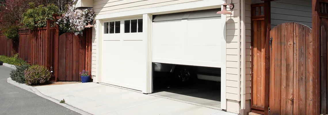 Garage Door Chain Won't Move in Carbondale, Illinois