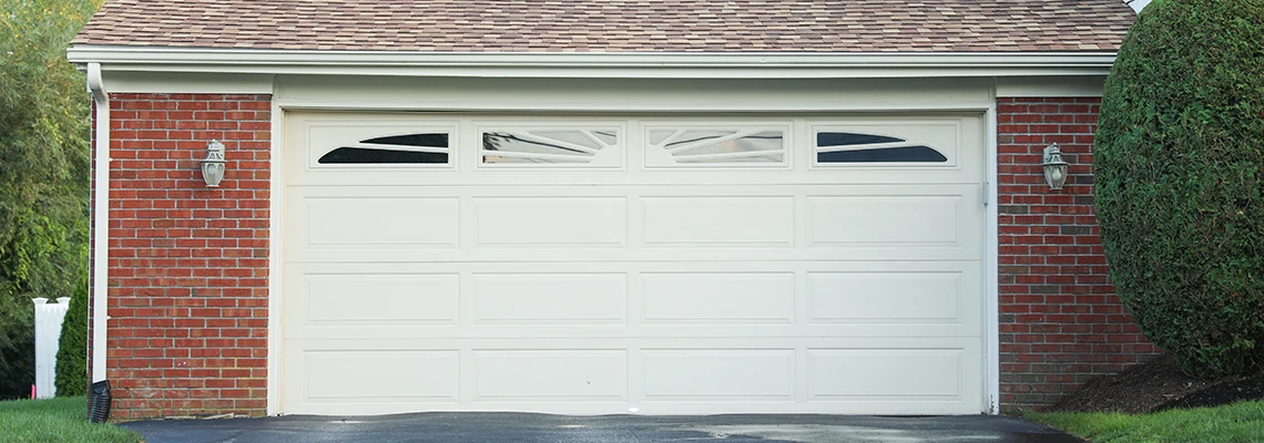 Residential Garage Door Hurricane-Proofing in Carbondale, Illinois