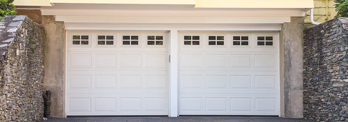 Windsor Wood Garage Doors Installation in Carbondale, IL